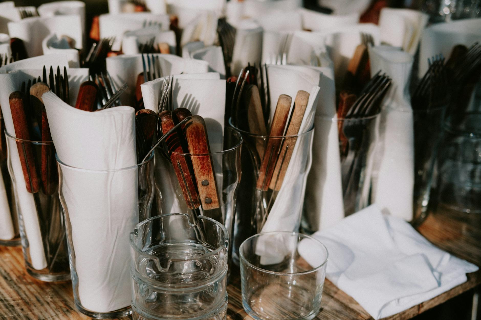 Tidy Up Your Flatware: Smart Storage Ideas for a Warm Home in a comfortable everyday home